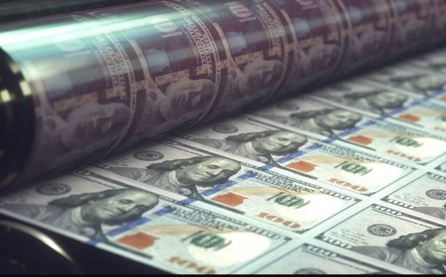 استقرار الدولار رغم رهانات خفض أسعار الفائدة
