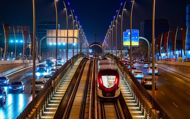 بدء تشغيل المسارين الأحمر والأخضر لقطار الرياض