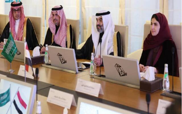السواحه يبحث مع وزير الاتصالات اليمني توسيع الشراكة الاستراتيجية