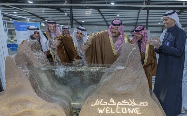 السعودية تدشن مركزاً لإنتاج السلمون في حائل.. ينتج 12 ألف طن سنوياً