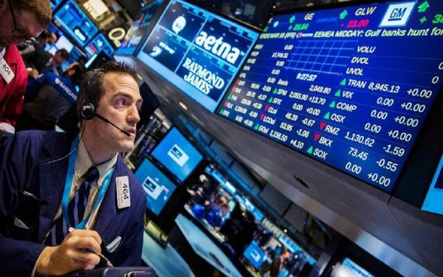 مؤشرات الأسهم الأمريكية تنهي تعاملات 2024 على مكاسب سنوية كبيرة