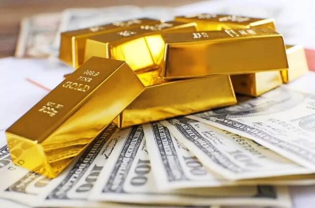 الهند تخفض واردات الذهب في نوفمبر بمقدار 5 مليارات دولار